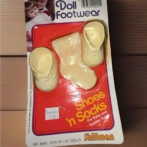Vintage Ideal Doll Footwear Shoes & Socks NOS 1978 M&S Shillman Fits 10-15”